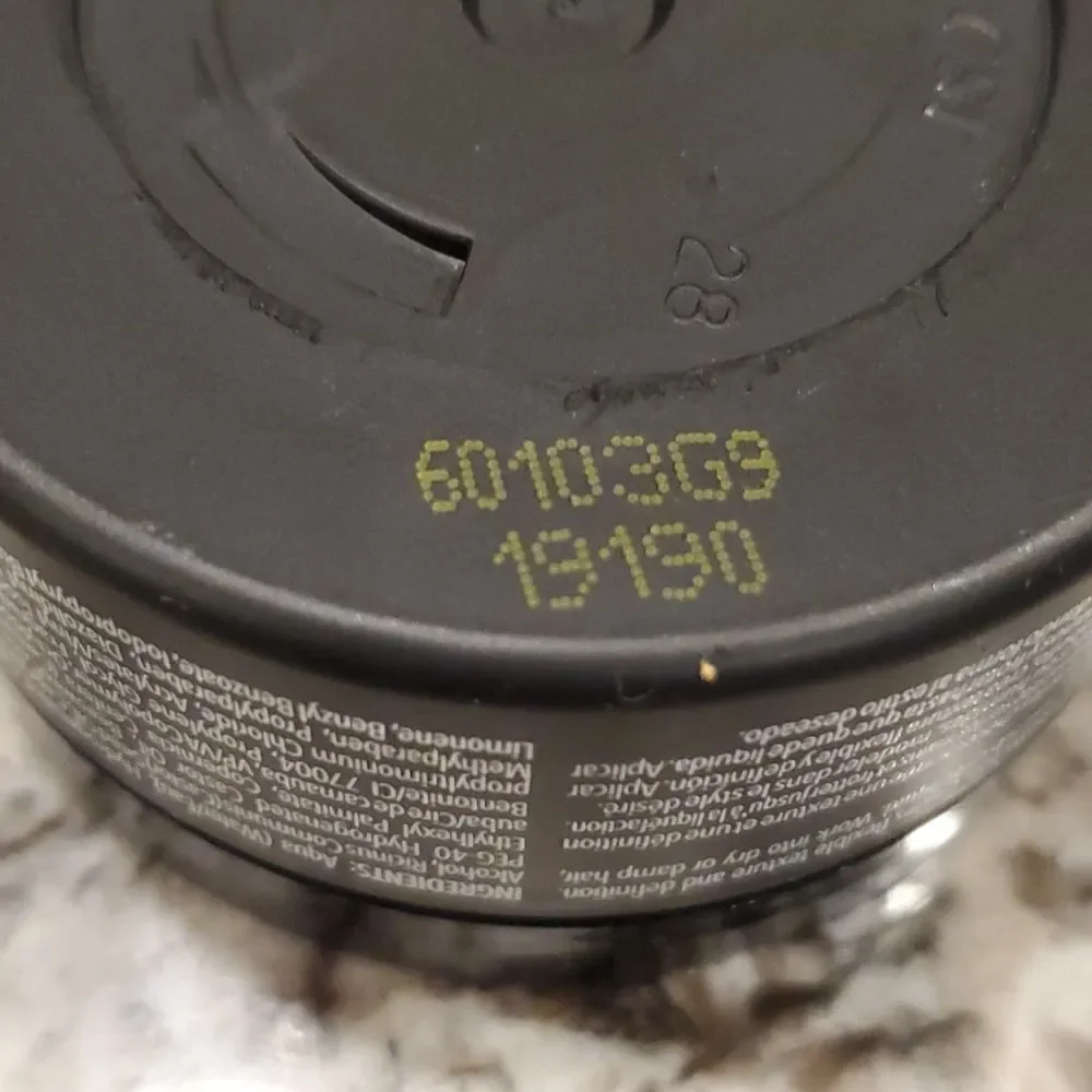 Regis Designline for Men Matte Pomade Medium 1.7 oz